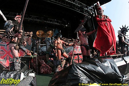 Gwar - Sounds of The Underground Mansfield, MA July 2006 | Photos by Bruce Bettis