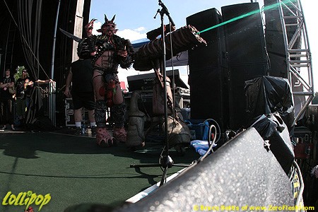 Gwar - Sounds of The Underground Mansfield, MA July 2006 | Photos by Bruce Bettis