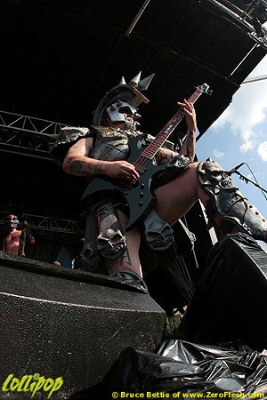Gwar - Sounds of The Underground Mansfield, MA July 2006 | Photos by Bruce Bettis