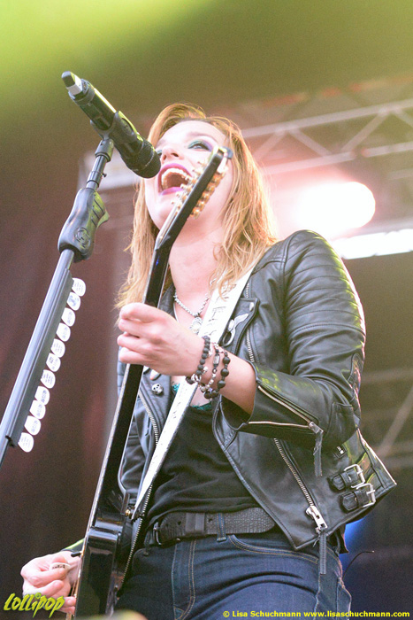 Halestorm - Rock 'N Derby Schaghticoke, NY May 2016 | Photos by Lisa Schuchmann