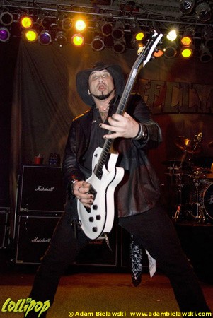 HellYeah - Pearl Room Mokena, IL February 2008 | Photos by Adam Bielawski