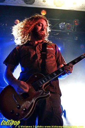 In Flames - Metro Chicago, IL December 2006 | Photos by Vivianne J. Odisho