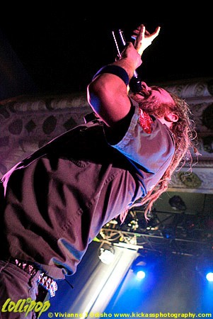 In Flames - Metro Chicago, IL December 2006 | Photos by Vivianne J. Odisho