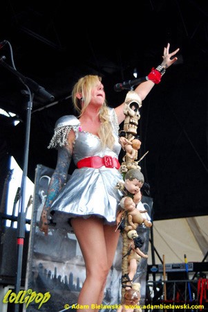 In This Moment - Rockstar Mayhem Chicago, IL July 2010 | Photos by Adam Bielawski