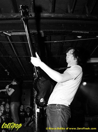 It Dies Today - Living Room Providence, RI January 2005 | Photos by Bruce Bettis