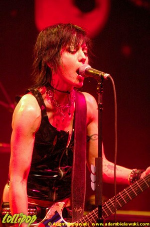 Joan Jett - Gibson Guitar Booth Computer Electronic Show Las Vegas, NV January 2007 | Photos by Adam Bielawski