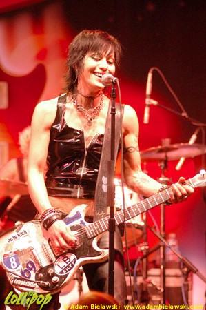 Joan Jett - Gibson Guitar Booth Computer Electronic Show Las Vegas, NV January 2007 | Photos by Adam Bielawski