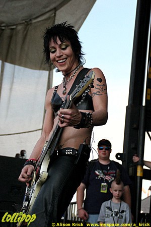 Joan Jett - Warped Tour Tinley Park, IL July 2006 | Photos by Alison Krick