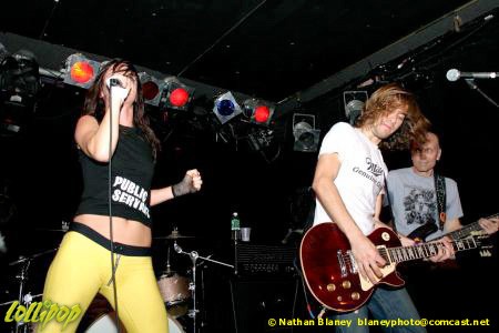 Juliette Lewis & the Licks - Tribeca Rock Club, NYC November 2004 | Photos by Nathan Blaney