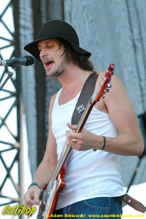 Kasabian - Lollapolooza Chicago, IL July 2005 | Photos by Adam Bielawski