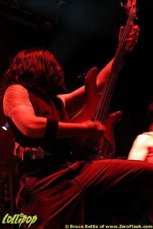 Killswitch Engage - Sounds of The Underground Mansfield, MA July 2006 | Photos by Bruce Bettis