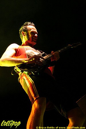 Killswitch Engage - Sounds of The Underground Mansfield, MA July 2006 | Photos by Bruce Bettis