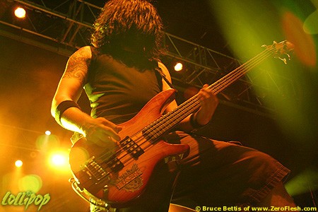 Killswitch Engage - Sounds of The Underground Mansfield, MA July 2006 | Photos by Bruce Bettis