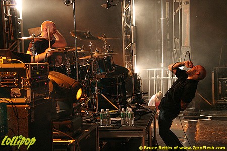Killswitch Engage - Sounds of The Underground Mansfield, MA July 2006 | Photos by Bruce Bettis