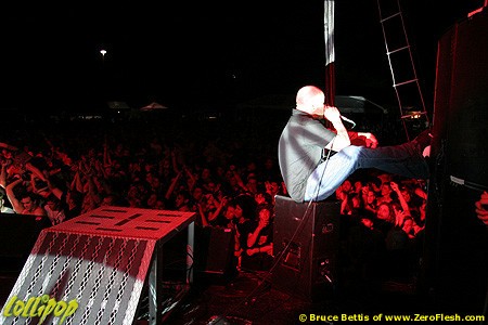 Killswitch Engage - Sounds of The Underground Mansfield, MA July 2006 | Photos by Bruce Bettis