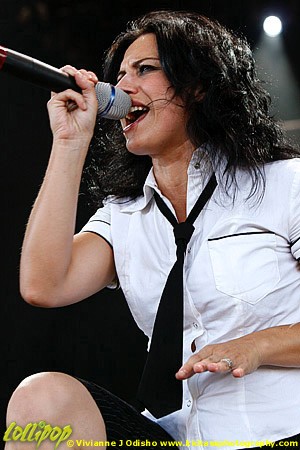 Lacuna Coil - Ozzfest2 Tinley Park, IL July 2006 | Photos by Vivianne J. Odisho