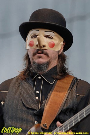 Les Claypool - Bonnaroo Manchester, TN June 2008 | Photos by Adam Bielawskilesclaypool-adam11