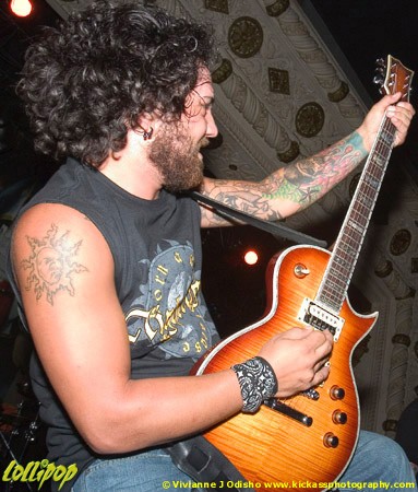 Manntis - Metro Chicago, IL October 2005 | Photos by Vivianne J. Odisho