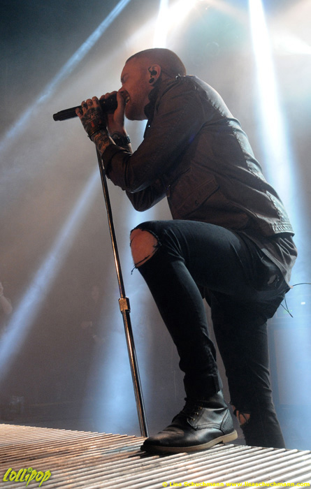 Memphis May Fire at New England Metal and Hardcore Festival Worcester, MA April 2016 | Photos by Lisa Schuchmann