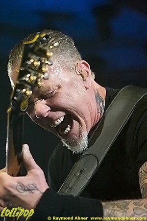 Metallica - Arco Arena Sacramento, CA December 2009 | Photos by Raymond Ahner