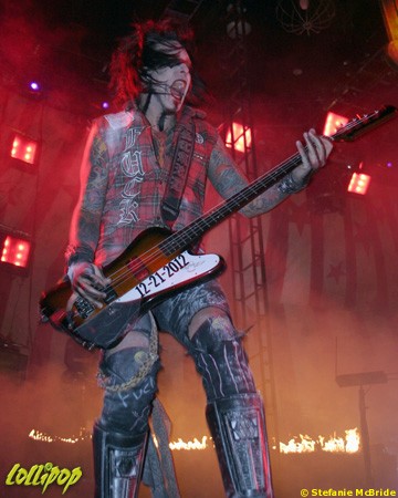 Mötley Crüe - Mass Mutual Center Springfield, MA March 2006 | Photos by Stefanie McBride
