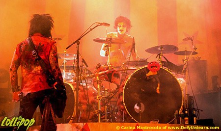 Mötley Crüe - Verizon Wireless Arena Manchester, NH August 2005 | Photos by Carina Mastrocola