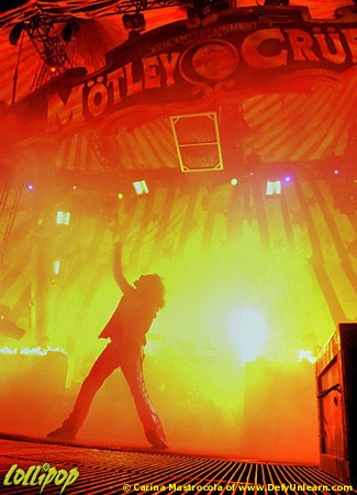 Mötley Crüe - Verizon Wireless Arena Manchester, NH August 2005 | Photos by Carina Mastrocola