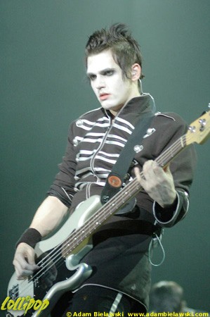 My Chemical Romance - Allstate Arena Rosemont, IL March 2007 | Photos by Adam Bielawski