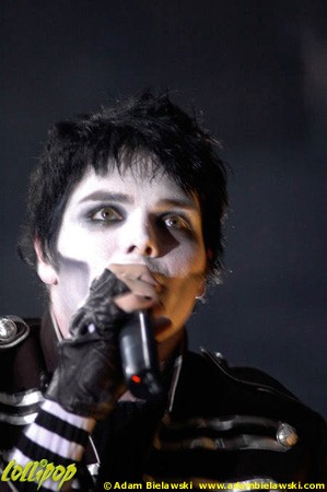 My Chemical Romance - Allstate Arena Rosemont, IL March 2007 | Photos by Adam Bielawski