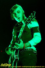 My Chemical Romance - Schottenstein Center Columbus, OH May 2005 | Photos by Chris Casella