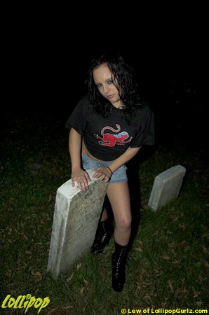 Nessa | SheDevil in the Boneyard | Photos by Lew Vividere