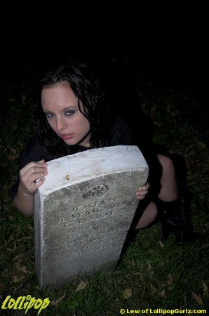 Nessa | SheDevil in the Boneyard | Photos by Lew Vividere