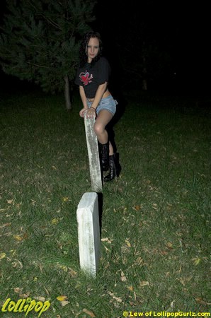 Nessa | SheDevil in the Boneyard | Photos by Lew Vividere