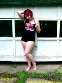 Nessie Monster | Hot Rod Devilette | Photos by Bella Vendetta