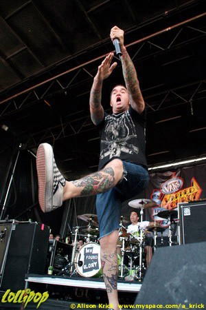 New Found Glory - Warped Tour Milwaukee, WI July 2007 | Photos by Alison Krick