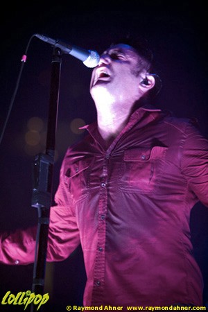 Nine Inch Nails - Oracle Arena Oakland, CA September 2008 | Photos by Raymond Ahner