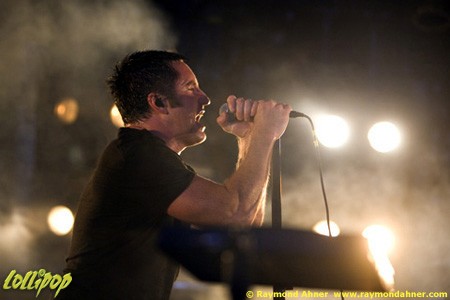 Nine Inch Nails - Shoreline Amphitheater Mountain View, CA May 2009 | Photos by Raymond Ahner