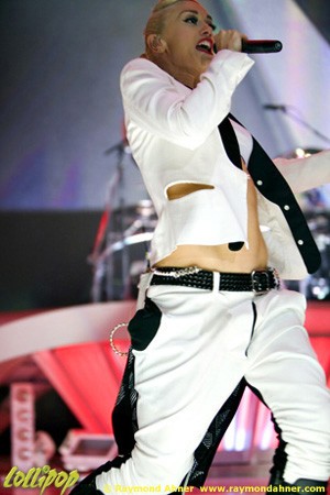 No Doubt - Shoreline Amphitheater Mountain View, CA July 2009 | Photos by Raymond Ahner