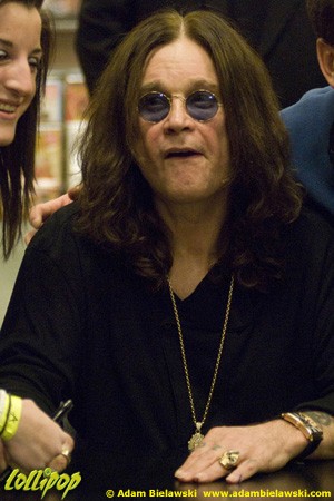 Ozzy Osbourne - Barnes and Noble Skokie, IL January 2010 | Photos by Adam Bielawski