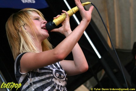 Paramore - Verizon Wireless Amphitheater St. Louis, MO August 2007 | Photos by Tyler Dunn