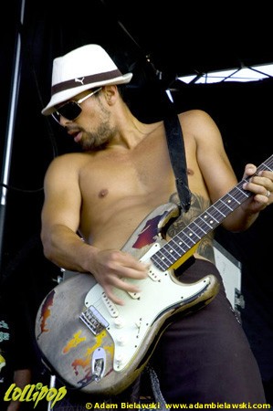 Pepper - Warped Tour Chicago, IL July 2007 | Photos by Adam Bielawski