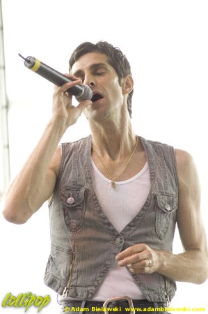 Peter DiStefano with Perry Farrell - Lollapalooza Chicago, IL August 2006 | Photos by Adam Bielawski