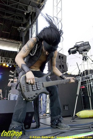Pop Evil - Rock on the Range Columbus, OH May 2009 | Photos by Adam Bielawski