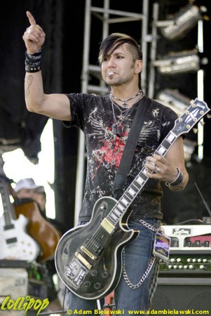 Pop Evil - Rock on the Range Columbus, OH May 2009 | Photos by Adam Bielawski