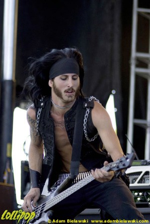 Pop Evil - Rock on the Range Columbus, OH May 2009 | Photos by Adam Bielawski