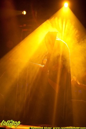 Primus - Fox Theater Oakland, CA December 2010 | Photos by Raymond Ahner