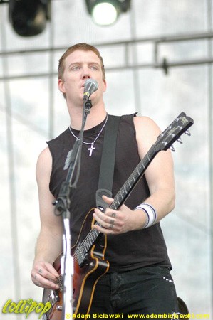 Queens of the Stone Age - Lollapalooza Chicago, IL August 2006 | Photos by Adam Bielawski