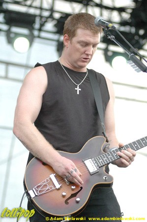Queens of the Stone Age - Lollapalooza Chicago, IL August 2006 | Photos by Adam Bielawski