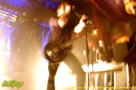Queens Of The Stone Age - Roxy Boston, MA March 2005 | Photos by Andrew Pickering