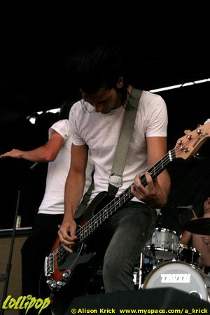 Red Jumpsuit Apparatus - Warped Tour Milwaukee, WI July 2007 | Photos by Alison Krick